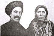 Тамаш-эфенди Наныевич Боташев с супругой БАЙРАМКУЛОВОЙ Сомча (Аминат) Мусос-хаджиевной.