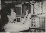 Х. Байрамукова в своей библиотеке